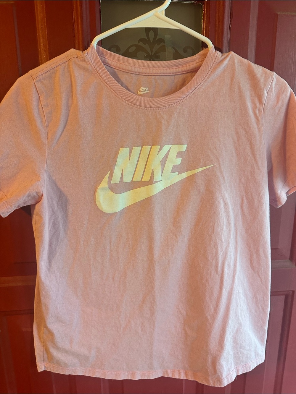 Nike Women’s Light Pink Logo Short Sleeve Tee